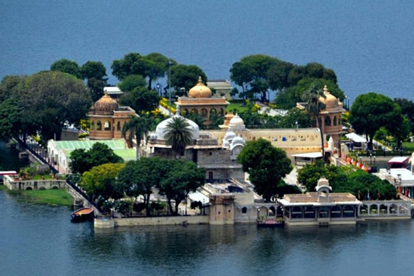 Jag Mandir Palace or-‘The Lake Garden Palace