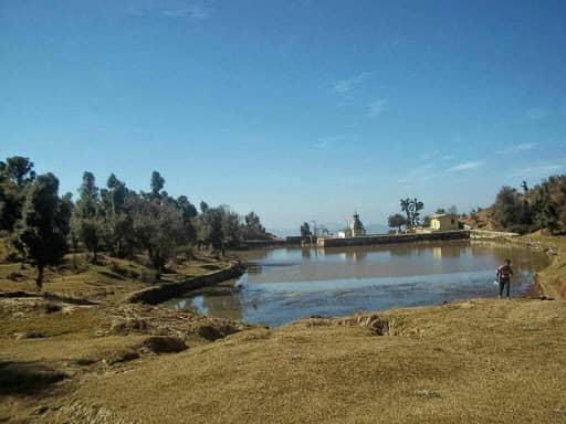 Tara Kund Lake