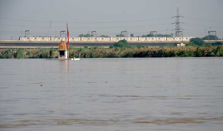 YAMUNA RIVER