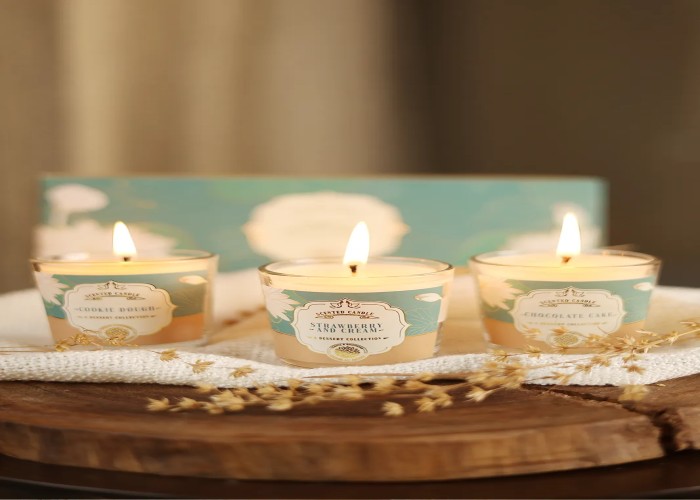 Romantic scented candle set designed for cozy moments