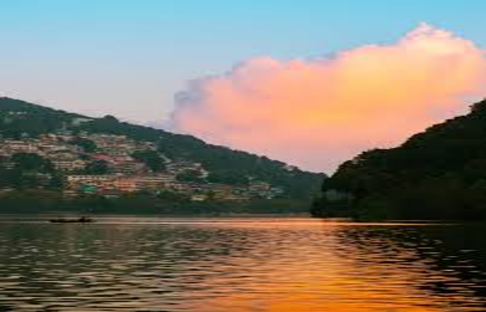  Scenic view of Bhimtal hill town in Uttarakhand 