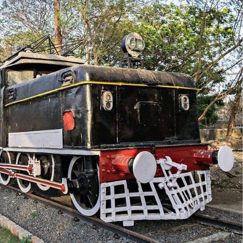 Indian electric engine 4502