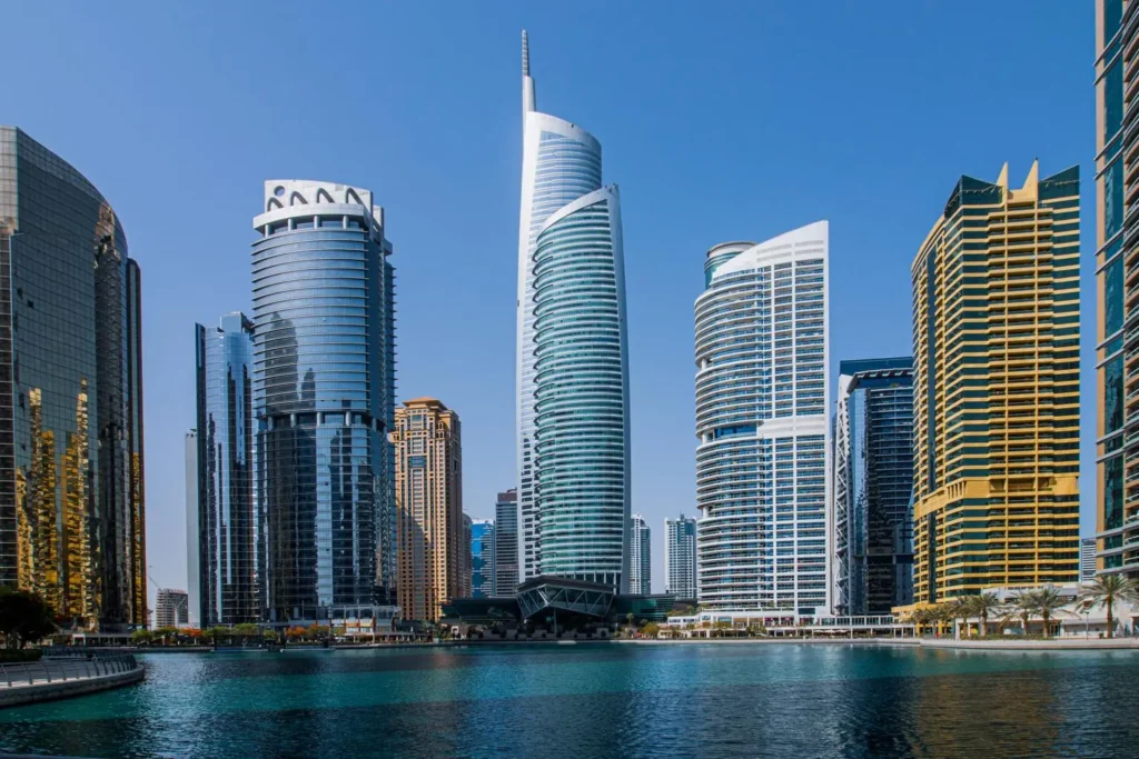 Jumeirah Lakes Towers (JLT)