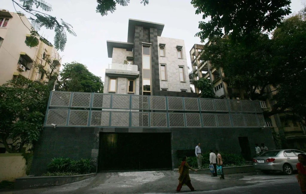 Sachin Tendulkar: Sea Facing Mansion, Bandra