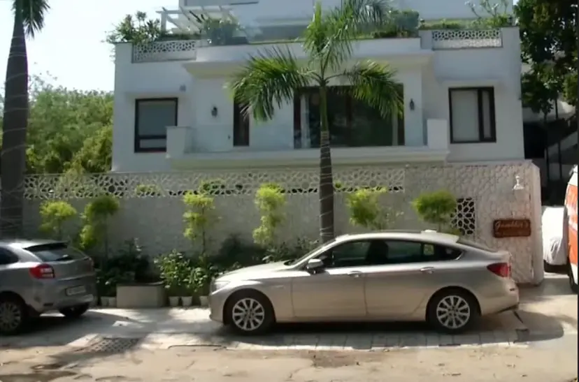 Gautam Gambhir: Designer Bungalow, Delhi